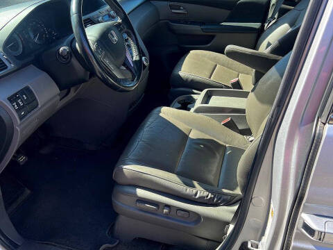 2013 Honda Odyssey EX-L w/DVD