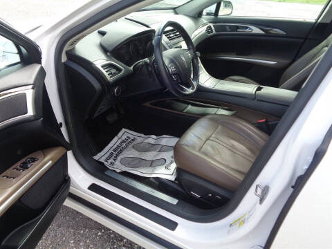 2016 Lincoln MKZ