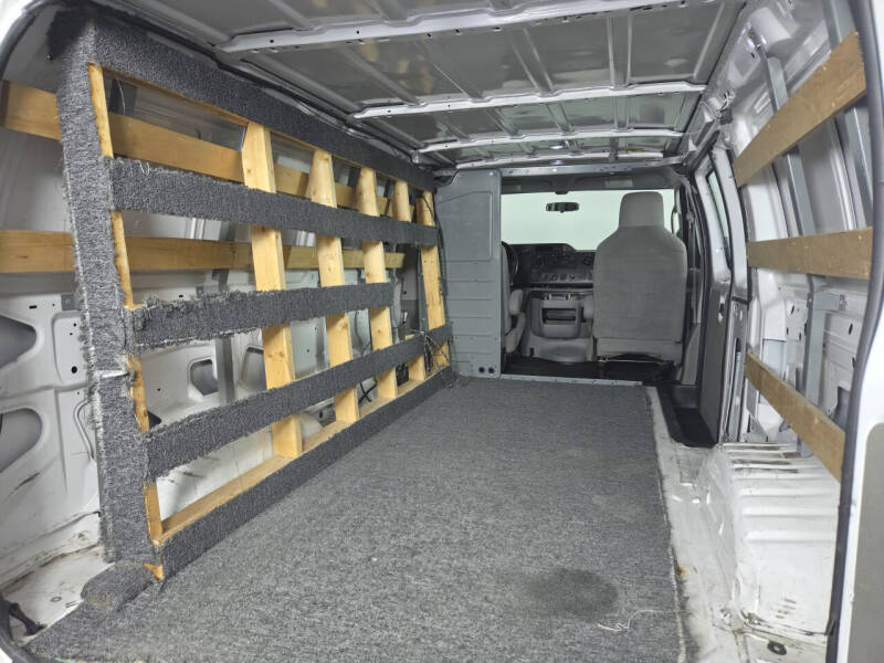 2013 Ford E-Series E-250