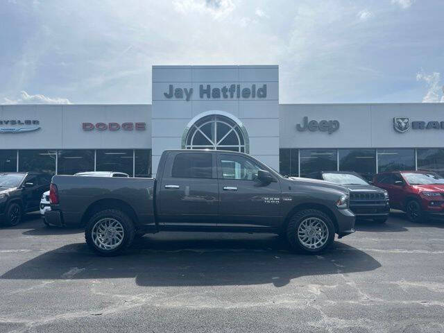 Gray 2017 Ram 1500 Express 4x4 Express 4dr Crew Cab 5.5 ft. SB Pickup 1