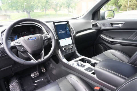 2022 Ford Edge ST
