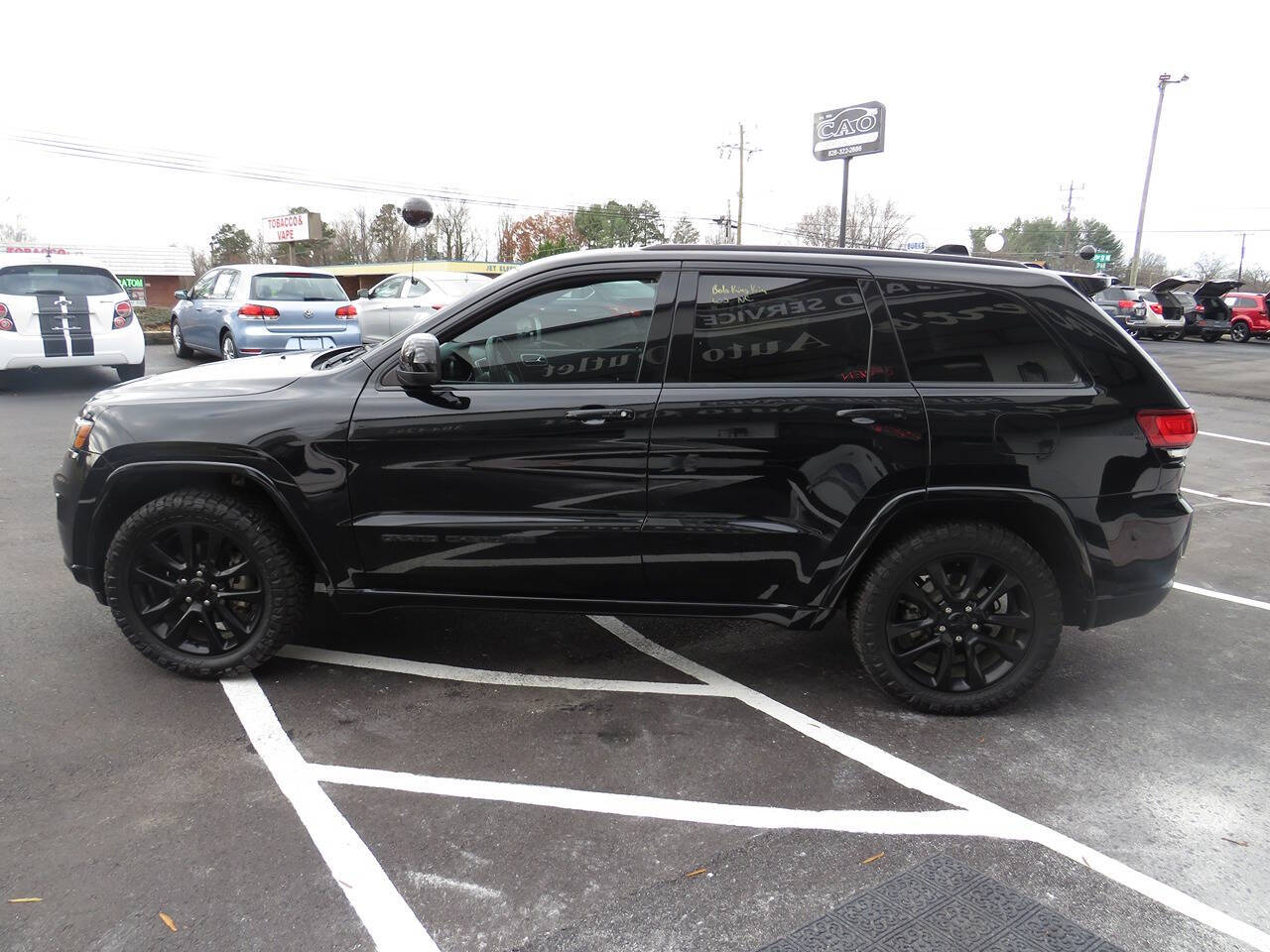 2017 Jeep Grand Cherokee for sale at Colbert's Auto Outlet in Hickory, NC