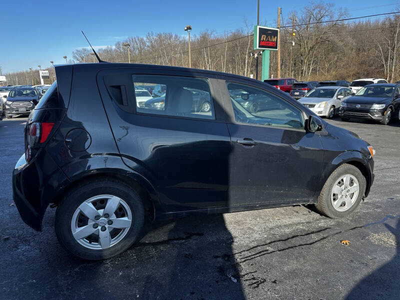 2013 Chevrolet Sonic LS Auto