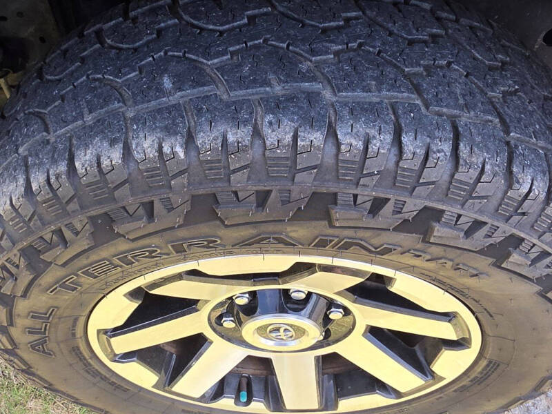 2003 Toyota 4Runner SR5