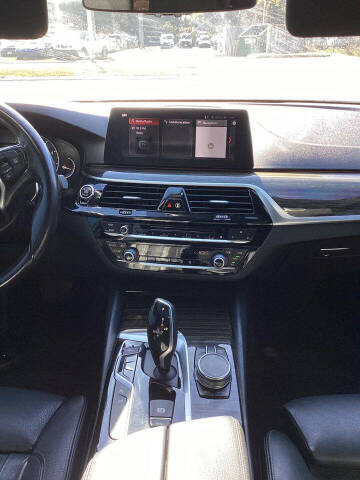 2017 BMW 5 Series 540i