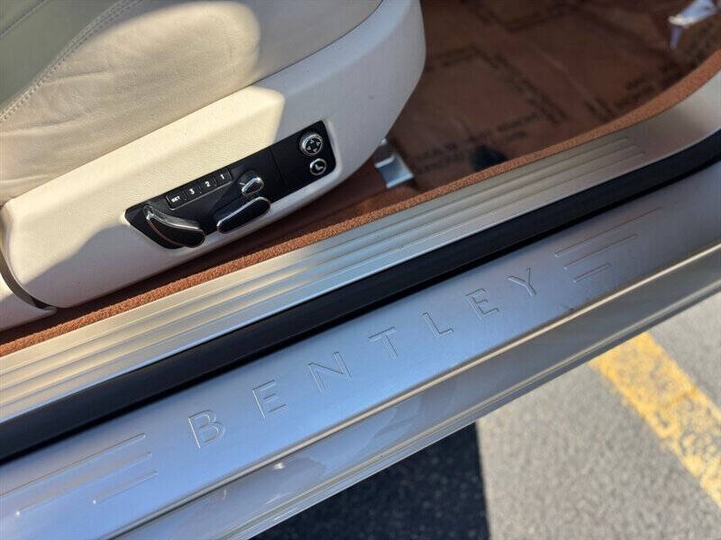 2009 Bentley Continental 25