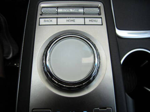 2022 Genesis GV70 2.5T Standard