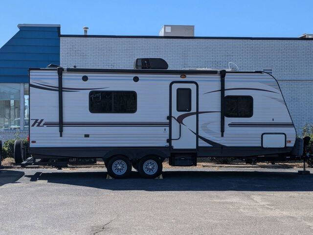 2016 Heartland Camper for sale at PHIL SMITH AUTOMOTIVE GROUP - SOUTHERN PINES GM in Southern Pines NC