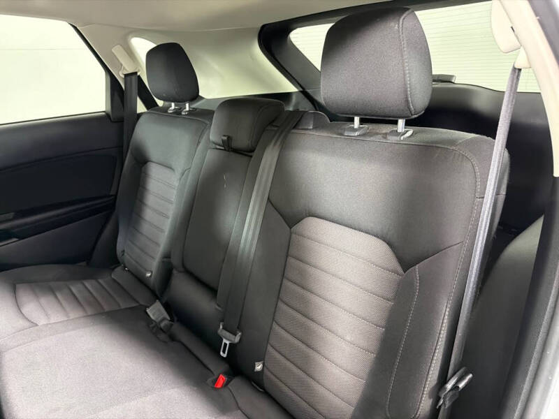 2015 Ford Edge SE