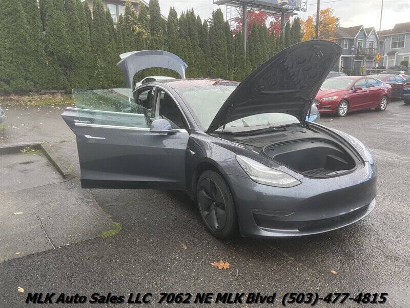 2019 Tesla Model 3 Standard Range Plus