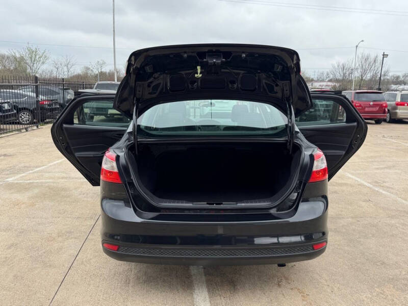 2014 Ford Focus S