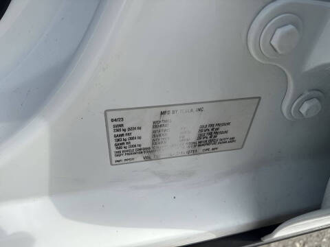 2023 Tesla Model Y Long Range
