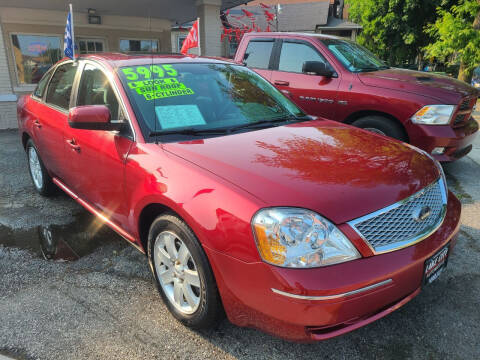 2007 Ford Five Hundred for sale at Lake City Automotive in Milwaukee WI