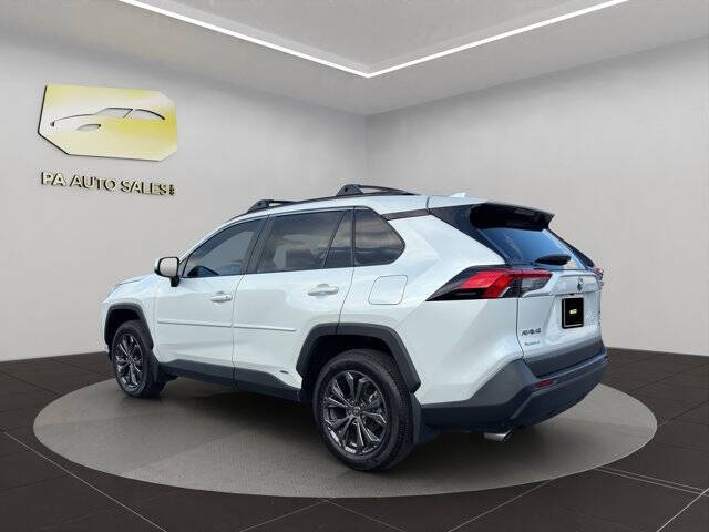 2024 Toyota RAV4 Hybrid XLE Premium