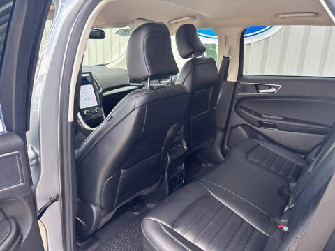 2023 Ford Edge