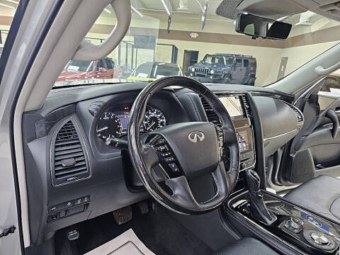 2021 Infiniti QX80 Luxe