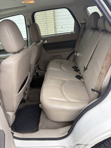 2010 Mercury Mariner Premier V6