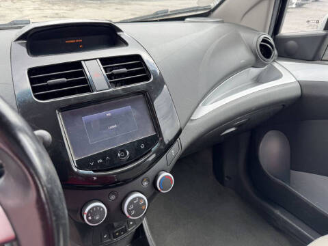 2015 Chevrolet Spark 2LT CVT