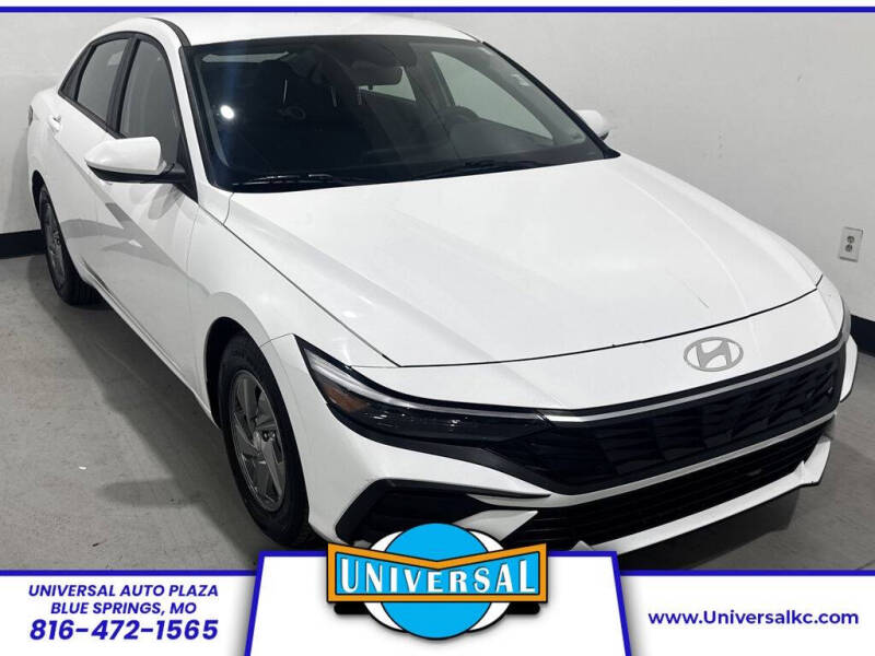 2025 Hyundai Elantra SE