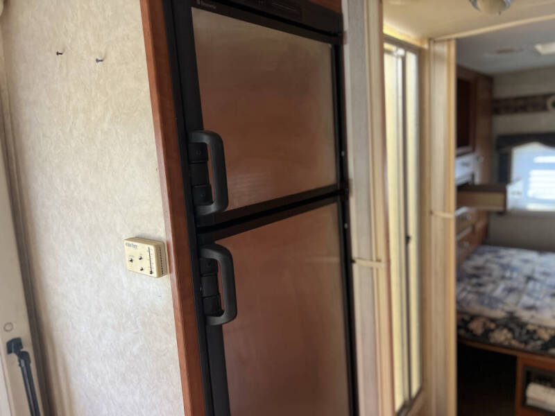 2007 Ford E-Series E-450 SD