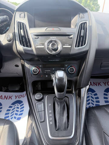 2015 Ford Focus Titanium