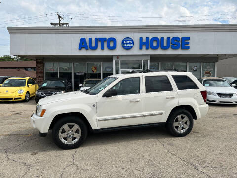 2006 Jeep Grand Cherokee for sale at Auto House Motors in Downers Grove IL