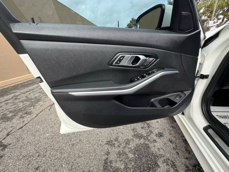 2020 BMW 3 Series 330i