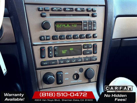 2005 Ford Thunderbird Deluxe