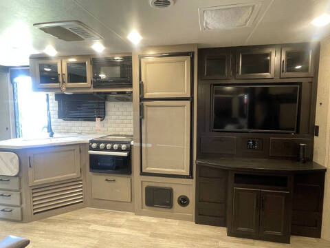 2022 Jayco Jay Feather