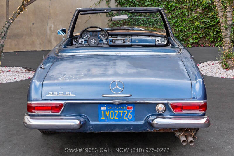 1967 Mercedes-Benz SL-Class