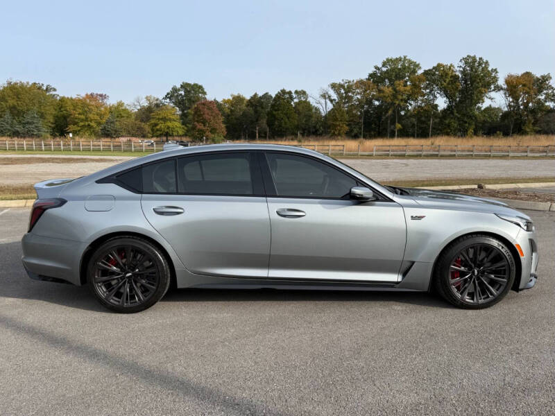 2024 Cadillac CT5-V Blackwing