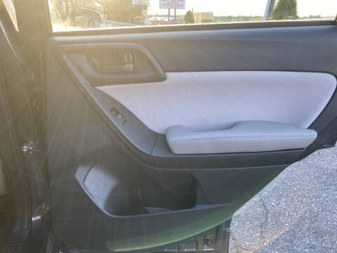 2016 Subaru Forester 2.5i