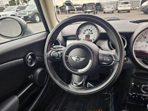 2012 MINI Cooper Hardtop