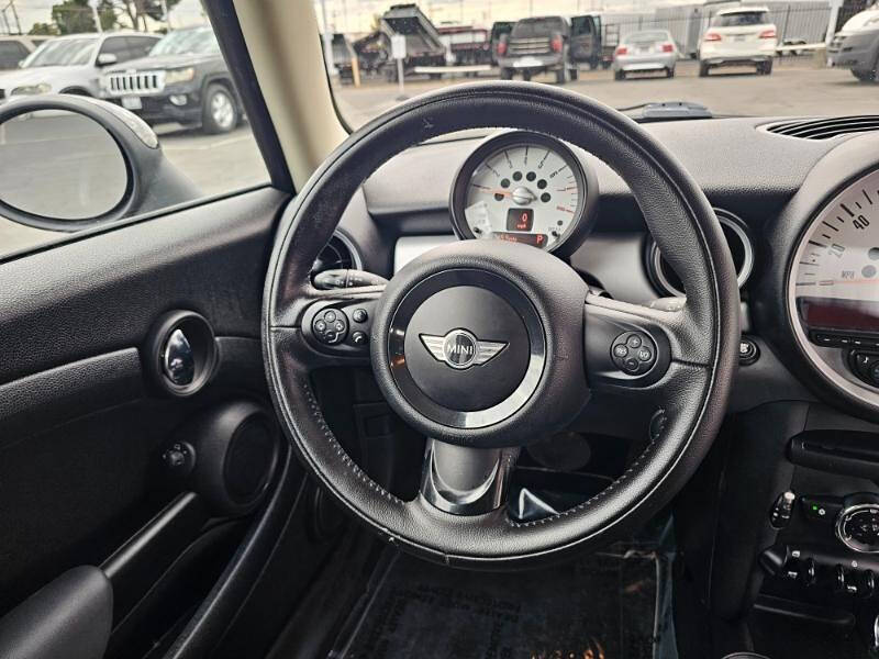 2012 MINI Cooper Hardtop