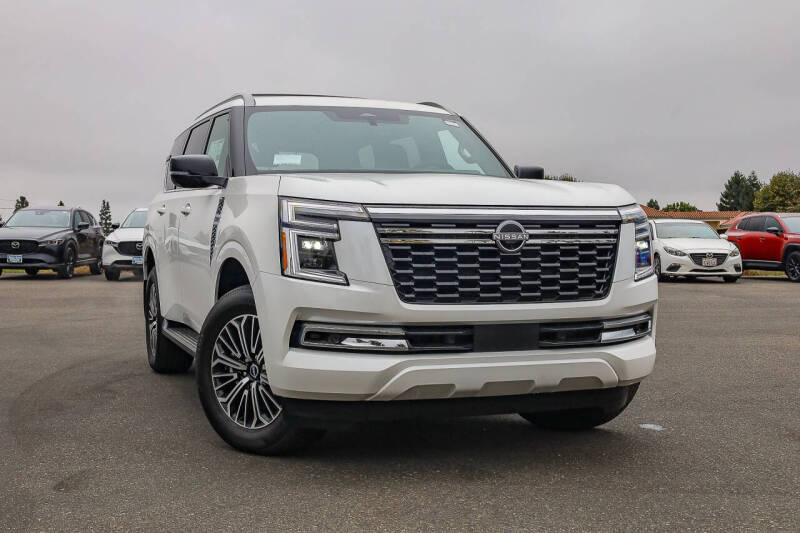 2025 Nissan Armada SL's photo