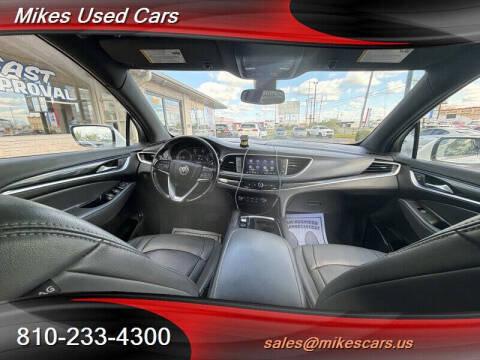 2023 Buick Enclave Essence