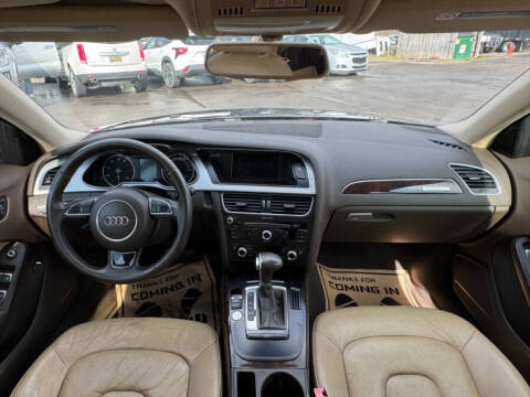 2016 Audi A4 2.0T quattro Premium