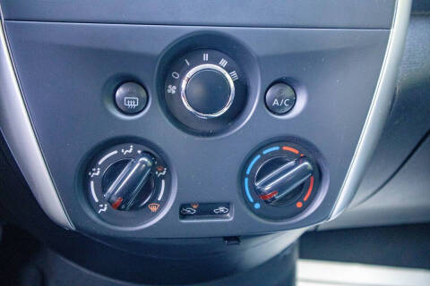 2016 Nissan Versa 1.6 SV