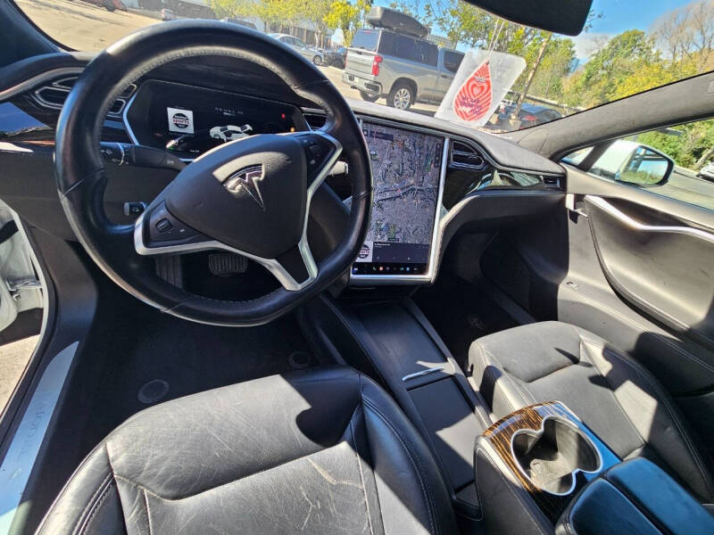 2016 Tesla Model S 90D