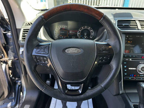 2018 Ford Explorer Platinum