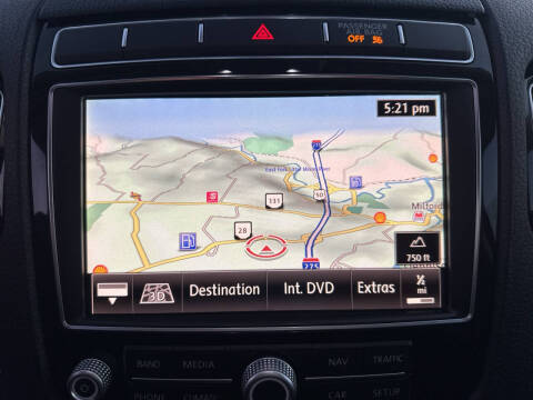 2015 Volkswagen Touareg V6 Sport