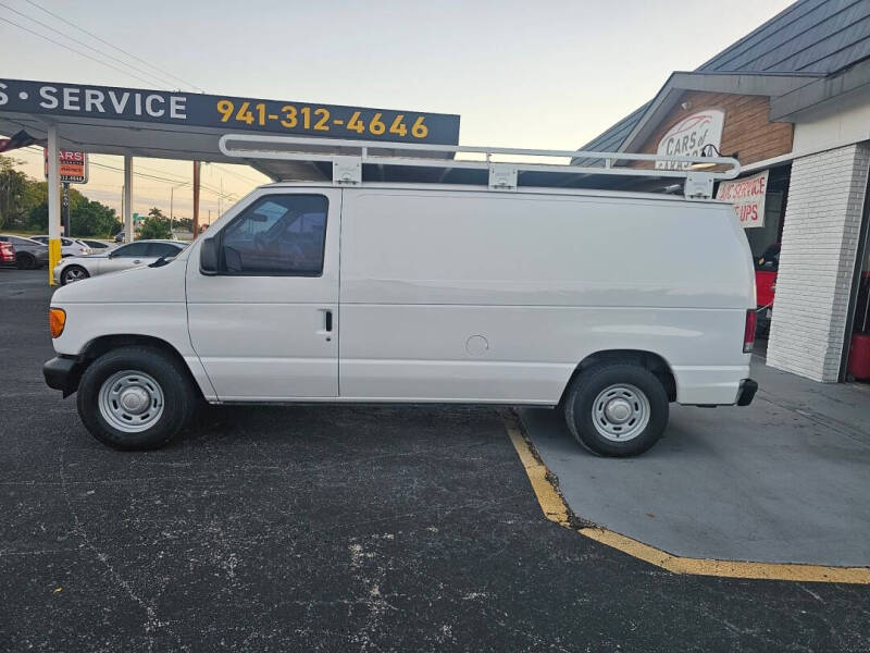 2004 Ford E-Series E-150