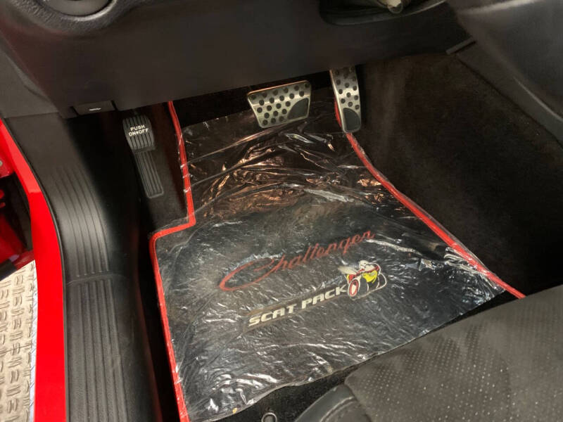 2018 Dodge Challenger 392 HEMI Scat Pack Shaker