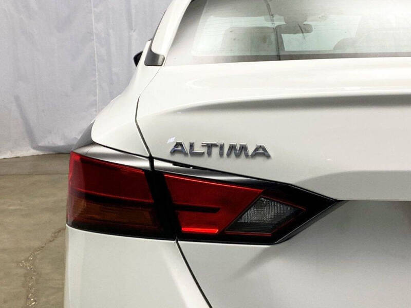 2020 Nissan Altima 2.5 SR