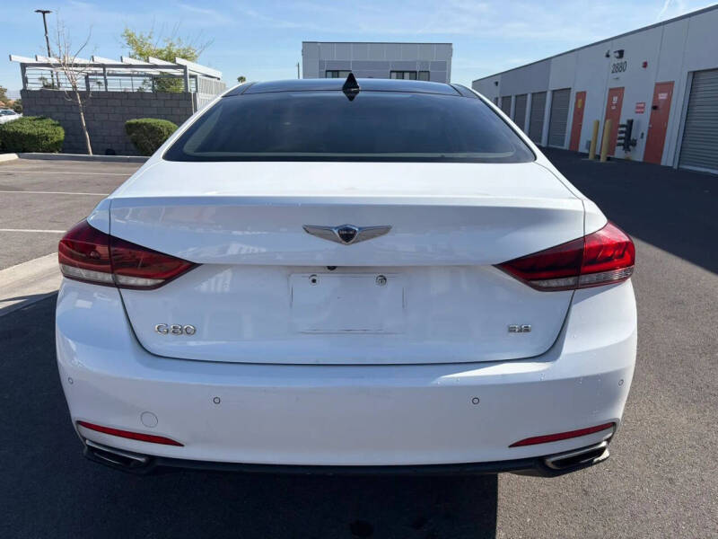 2017 Genesis G80