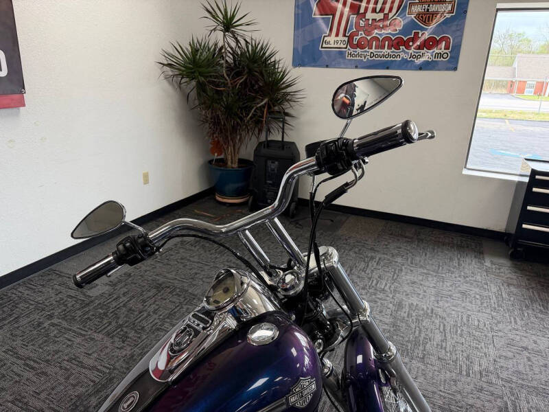 2010 Harley-Davidson Super Glide Custom