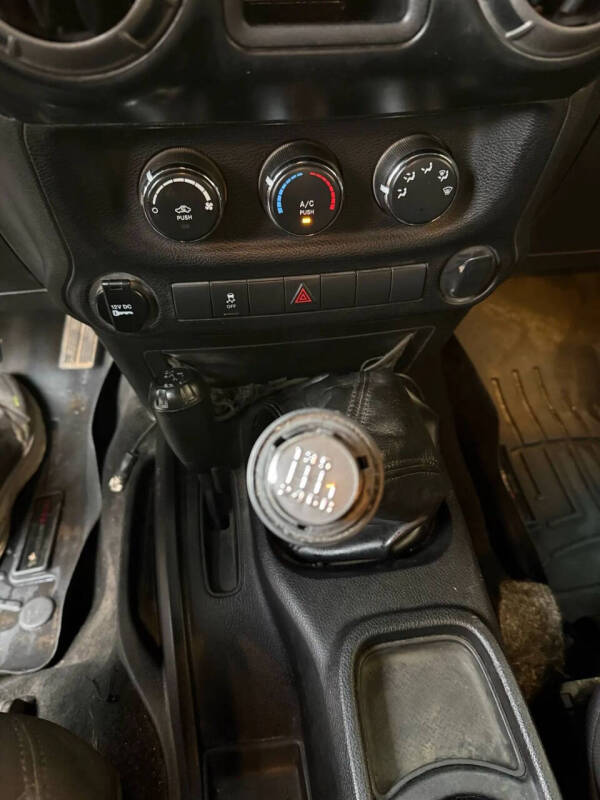 2013 Jeep Wrangler Sport