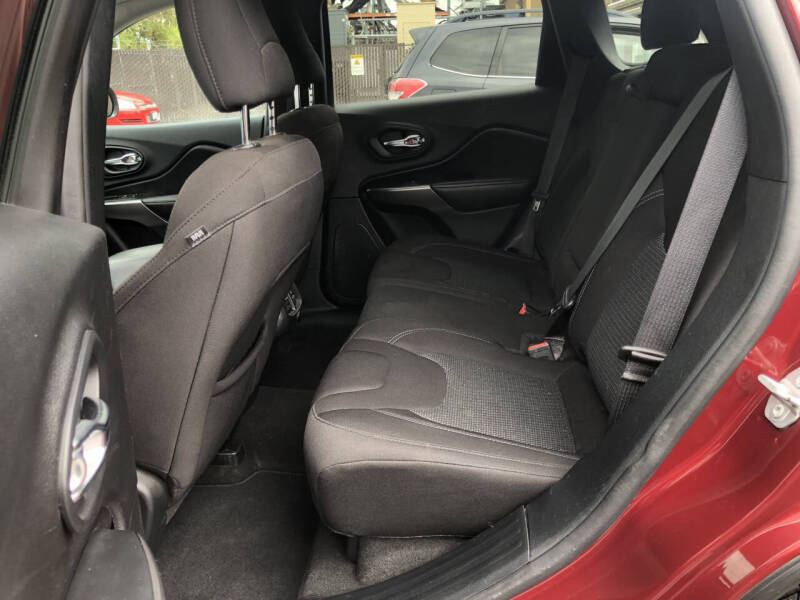 2020 Jeep Cherokee Latitude