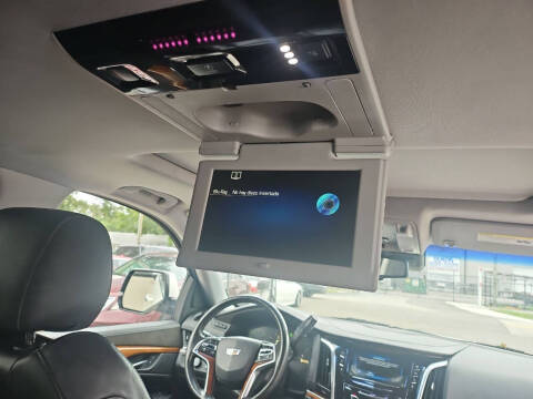 2015 Cadillac Escalade Luxury