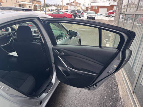 2016 Mazda MAZDA6 i Sport